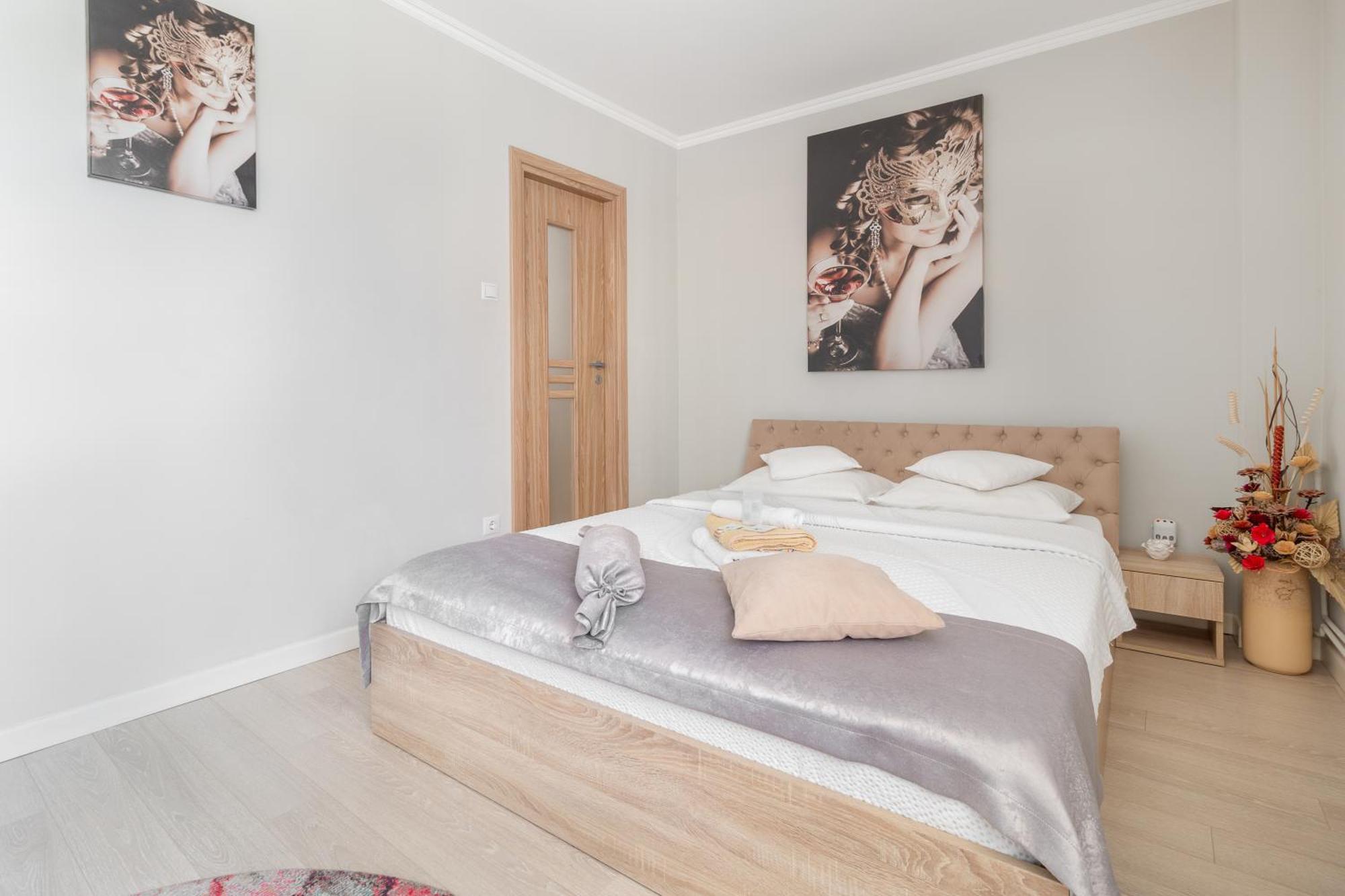 Venezia Studio Apartment Oradea Zewnętrze zdjęcie